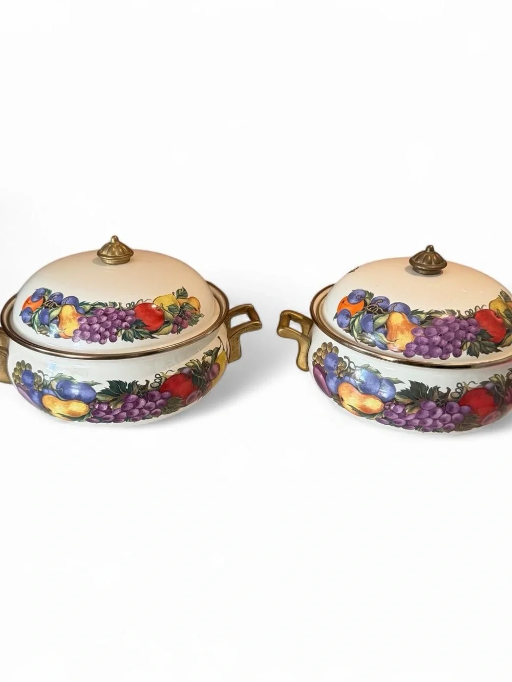 2 vintage Fruit-Pattern Covered Ceramic Covered Casserole Dish’s/ Dutch ovens